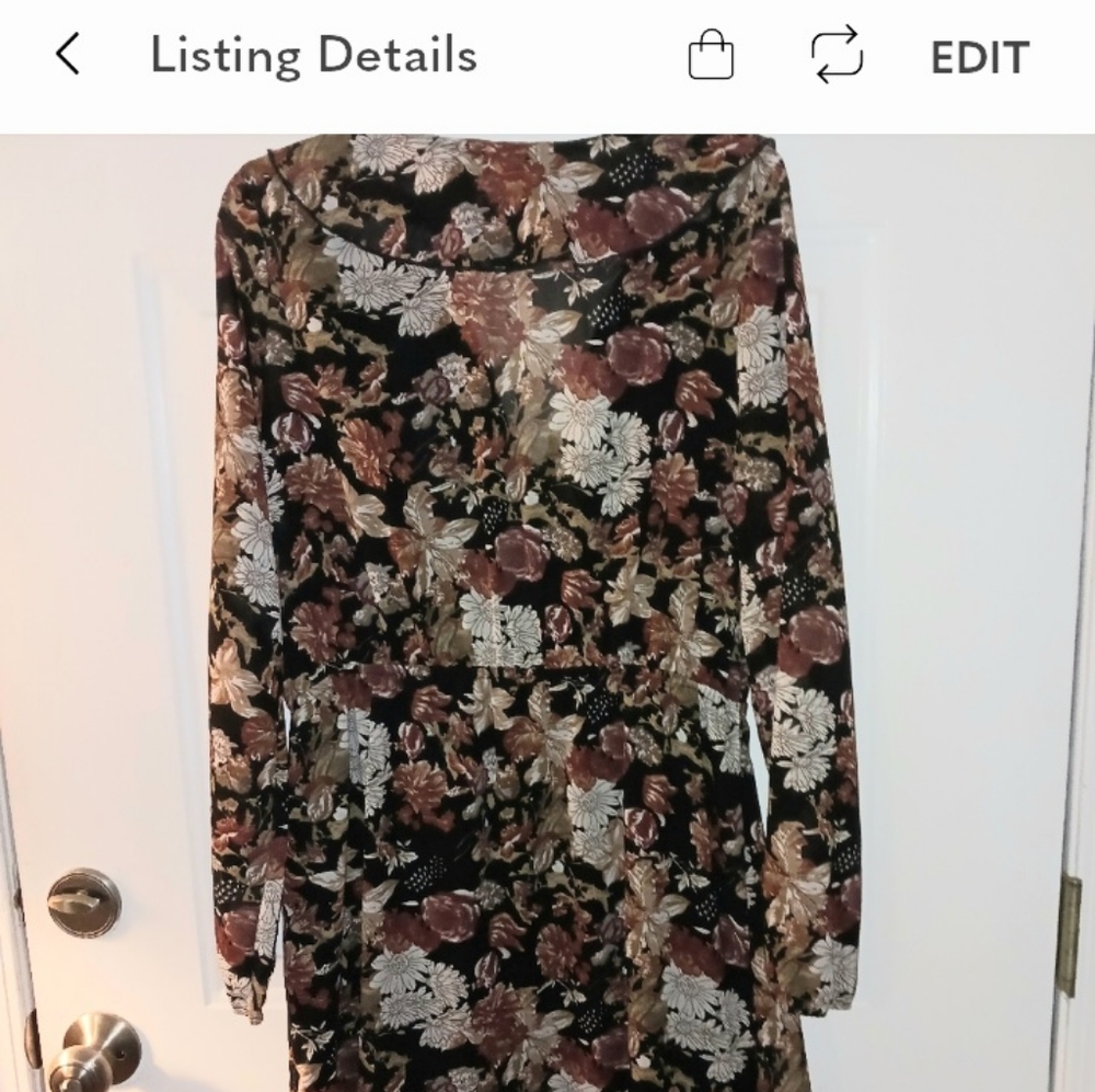 Hint of Blush floral Dress. Size XL